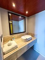 HOTEL TESORO BEACH
