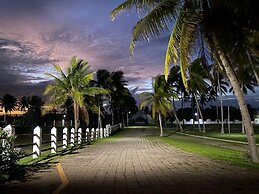 HOTEL TESORO BEACH