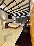 HOTEL TESORO BEACH