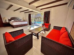 HOTEL TESORO BEACH