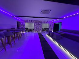HOTEL TESORO BEACH