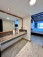 HOTEL TESORO BEACH