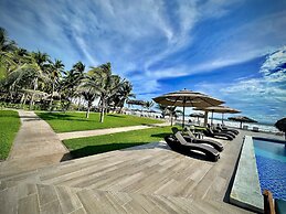 HOTEL TESORO BEACH