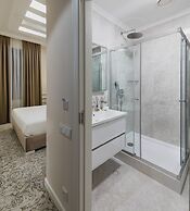 Zarafshon Parkside Hotel