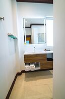 Sago Palm Hotel