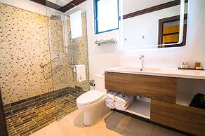 Sago Palm Hotel
