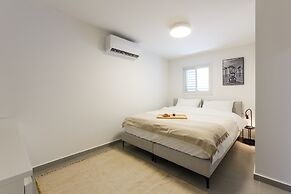 AirTLV - Kamuel Apartments