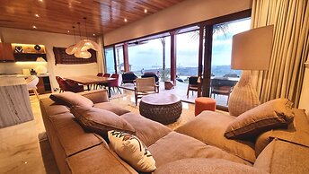 Uluwatu Sunset Hills