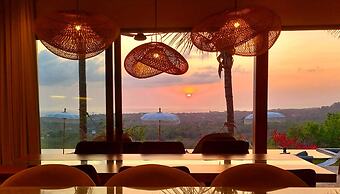 Uluwatu Sunset Hills