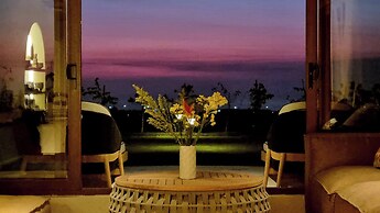 Uluwatu Sunset Hills