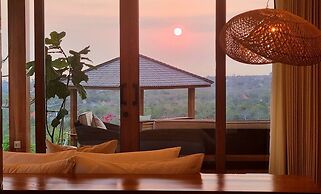Uluwatu Sunset Hills