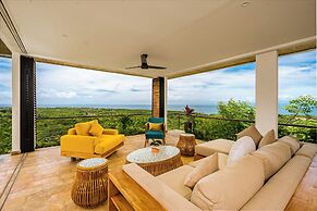 Uluwatu Sunset Hills