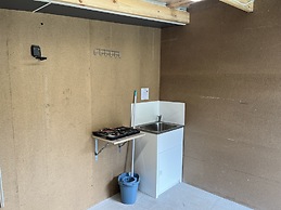 Derby Digs Cabin