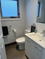 Derby Digs Cabin