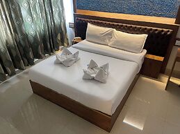B SIX HOTEL AND LODGE