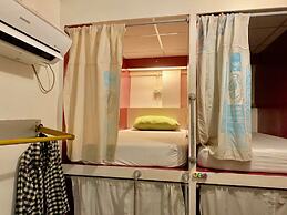 Moon Fools Hostel