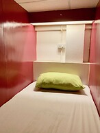 Moon Fools Hostel