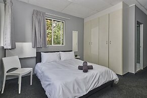 Inn & Out Sandton