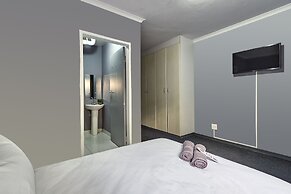 Inn & Out Sandton