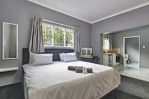 Inn & Out Sandton