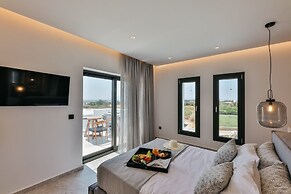 Milestones Naxos Hotel