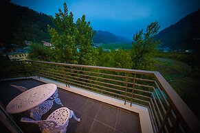 Justa Grand View Resort & Spa, Manali