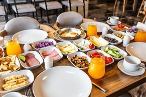 NEHIR OTEL