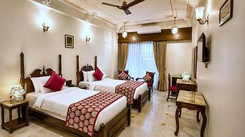 The Amar Mahal