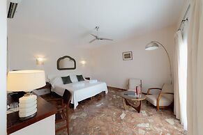Hotel Punta Sur
