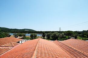 Koukounaries Beach Hotel