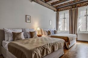 Hotel Nerudova 211