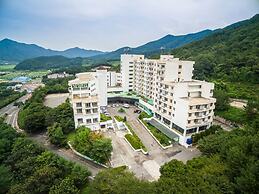Ilsung Bugok Condominium Resort