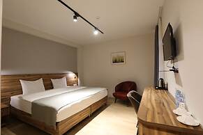 Address Boutique Hotel
