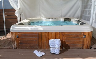 Kamaya Suites
