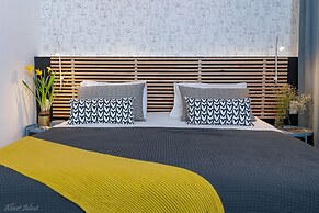 Kamaya Suites