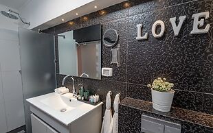 Kamaya Suites