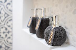Nagara Boutique Hotel and Coworking