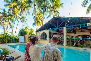 Mad Monkey Panglao