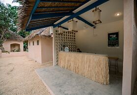 Mad Monkey Panglao