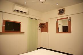 Remarkable Diamond Apartment Dha Defense Karachi