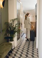 Riviera Suites