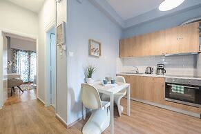 City Nest Apartment by Cloudkeys