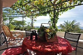 Villa Belezza Sleeps 8 With Pool