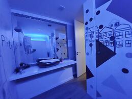 EVOLUE HOTEL