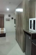 Stunning Studio Type - 1641 - 16th Flr Persimmon
