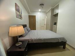 Roxas Blvd Ermita Studio US Embassy Mla