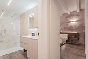 Modern Stylish Apartment in Como City