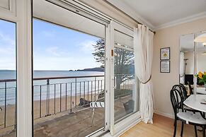 On The Beach - Direct Beach Access Sea Views
