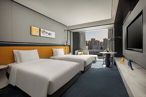 voco Hefei Binhu by IHG