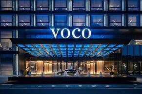 voco Hefei Binhu by IHG